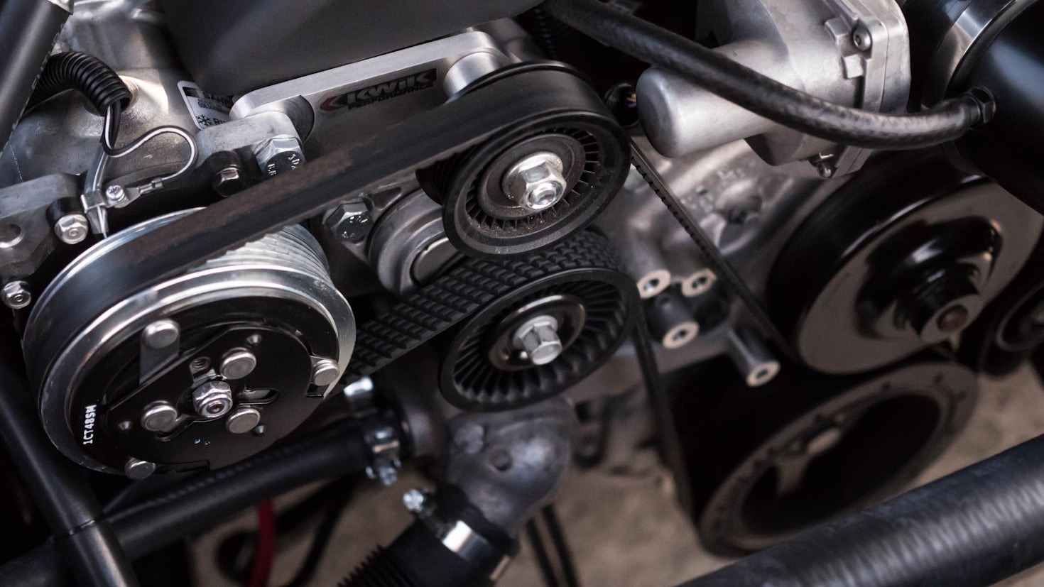 Why Free Shipping Matters for Engine Purchases